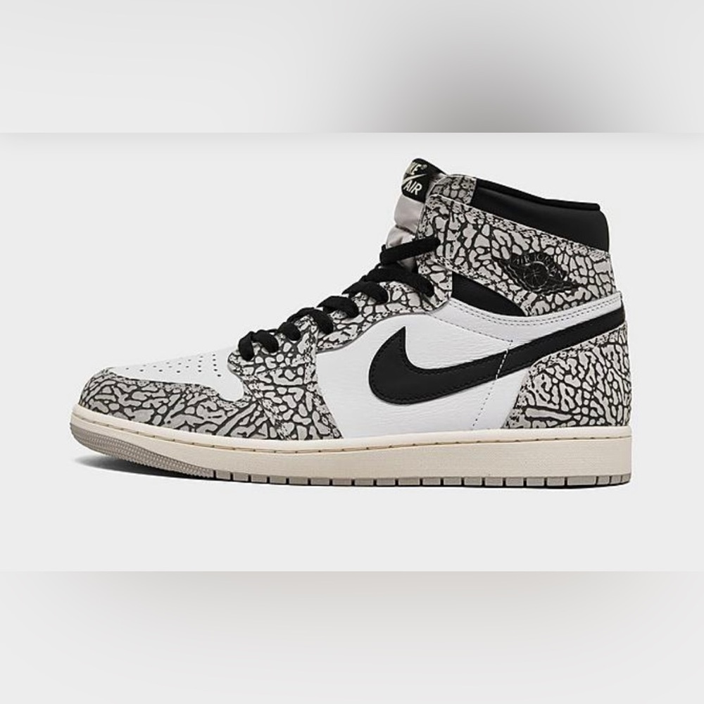 Air Jordan Retro I High OG - Picture 4 of 10